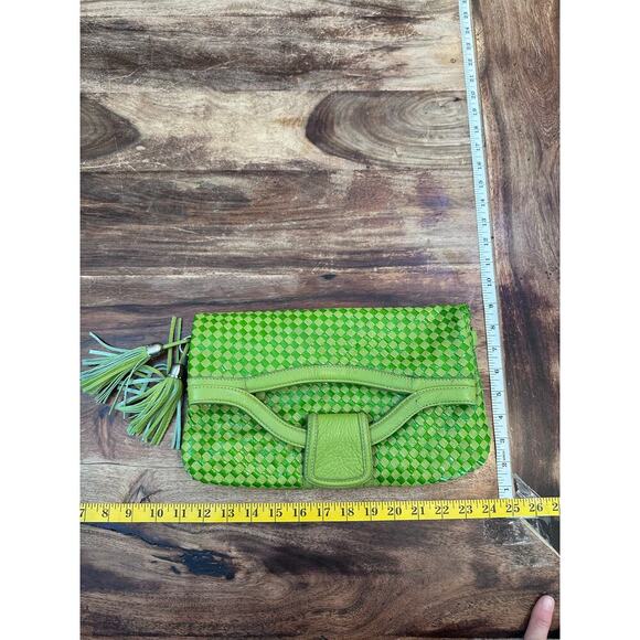 Elliott Lucca Women's Green Woven Leather Vinyl Foldover Satchel Shoulder Bag - Picture 8 of 8